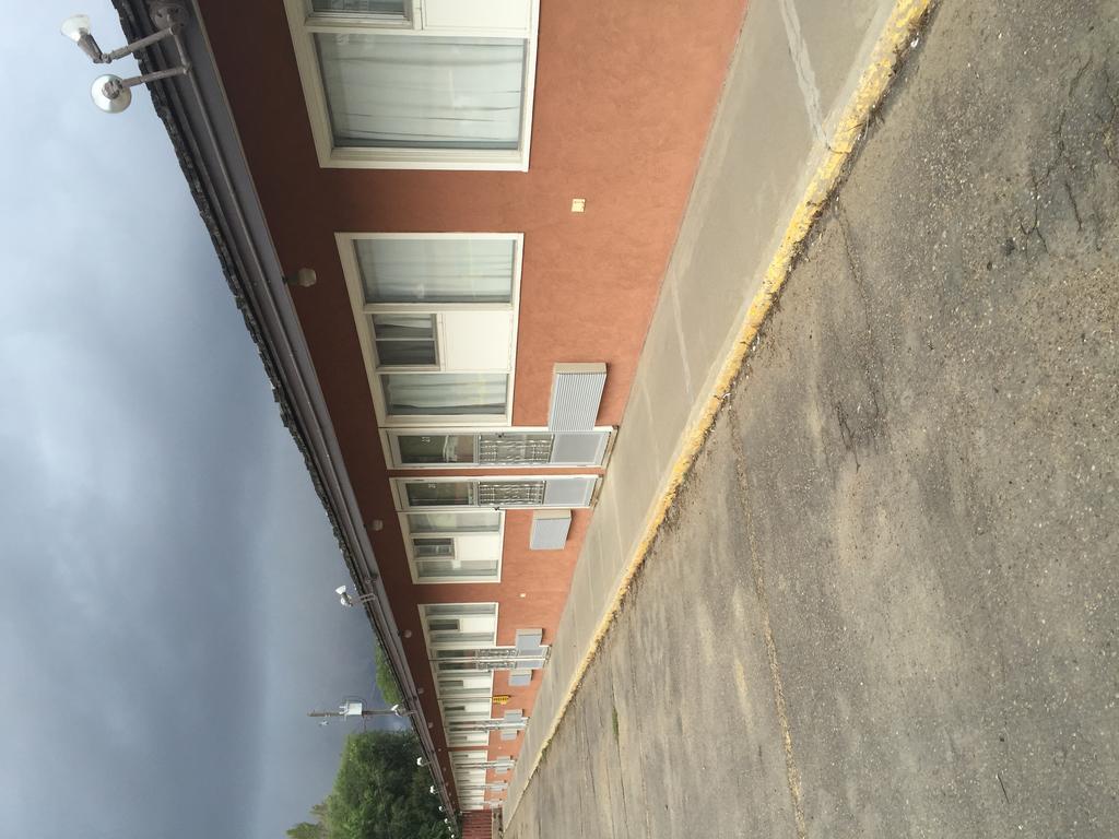 Westwind Motel Swift Current Dış mekan fotoğraf